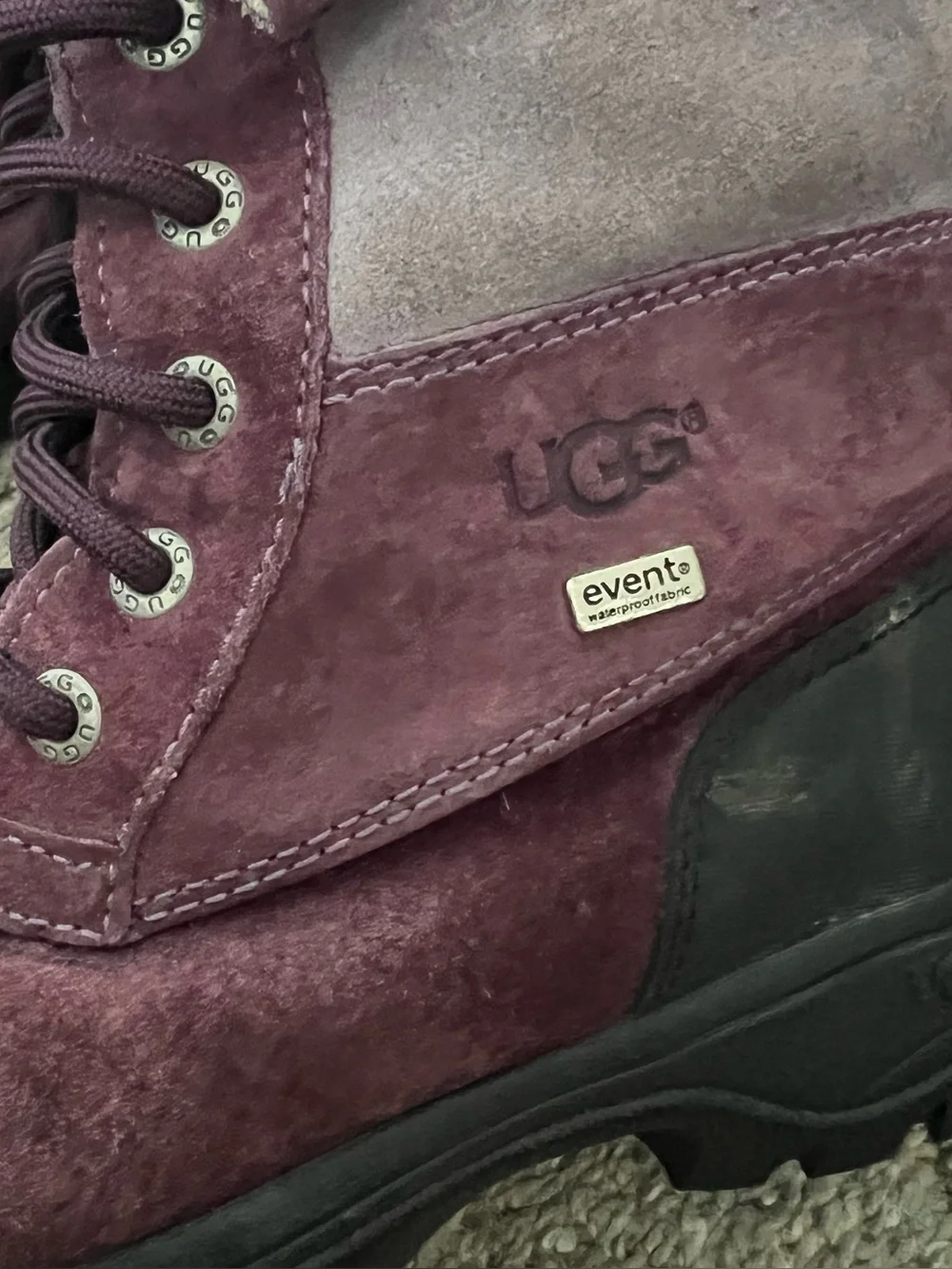 UGG Vibram Kids Plum Suede Lace-Up Winter Boots with Shearling Cuff Size 1